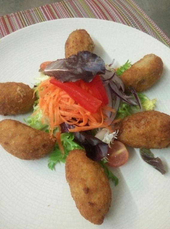 Hostal Torremirona Salt Zewnętrze zdjęcie